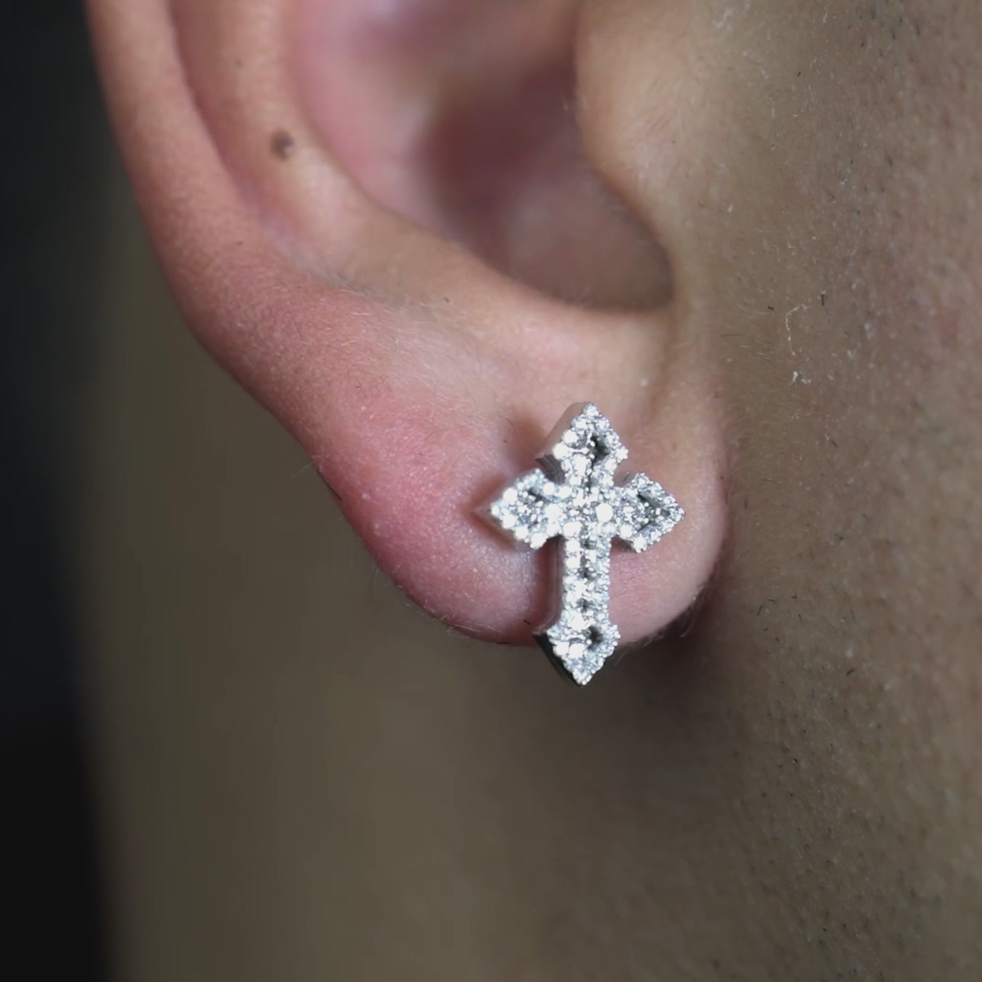 10K White Gold Diamond Cross Earrings 0.70 ctw