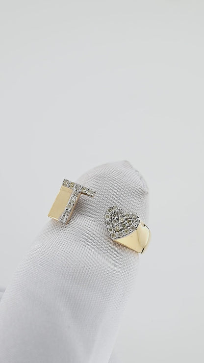 14K Gold letter T Ring 0.26 ctw