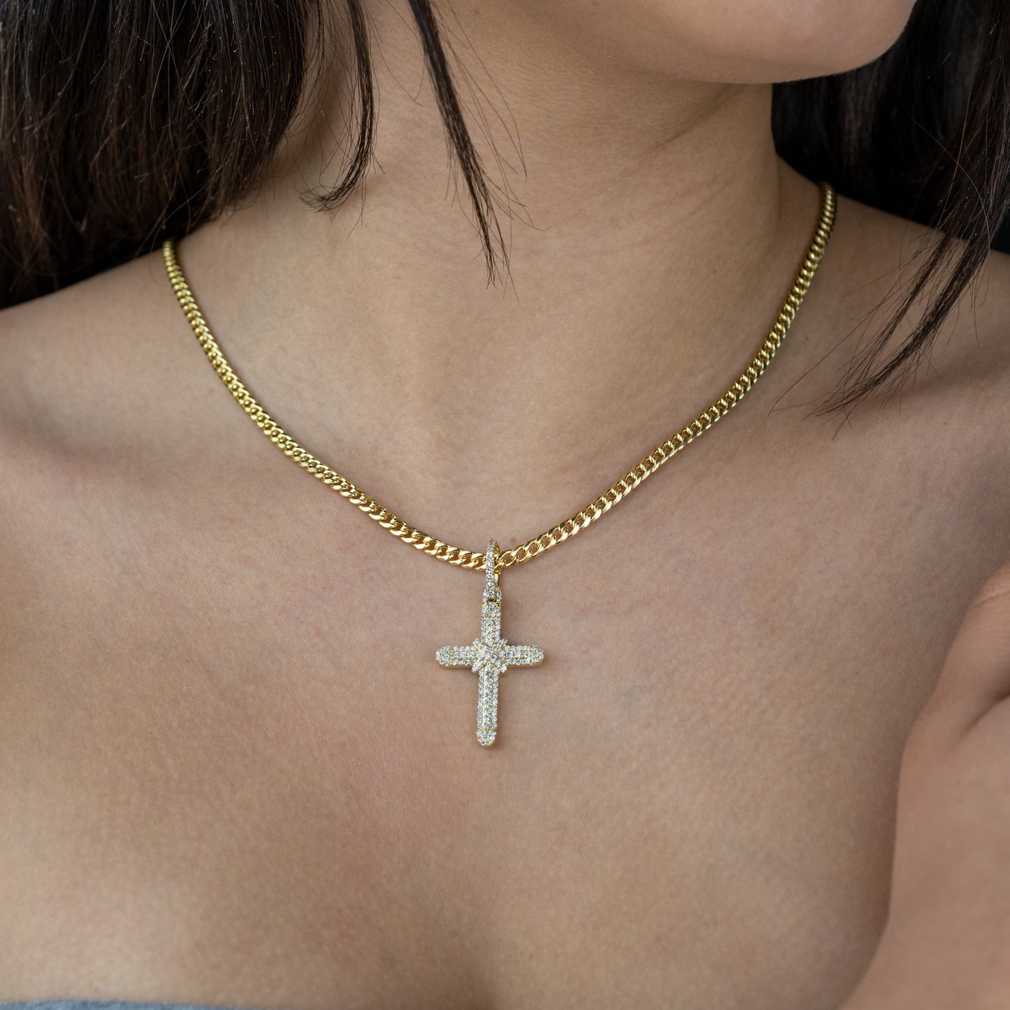 10K Yellow Gold Diamond Cross Pendant 0.82 ctw