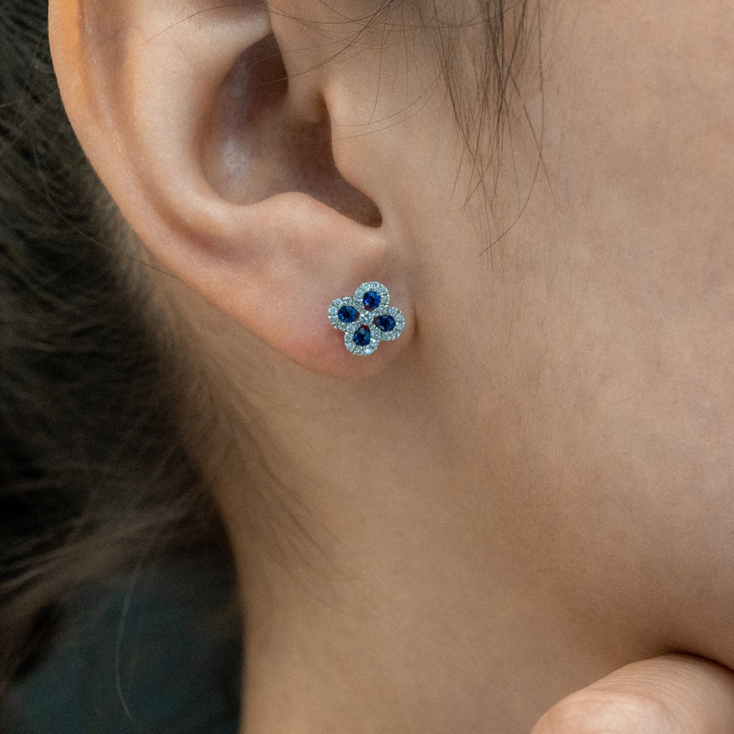 14k White Gold Diamond Sapphire Flower Earrings