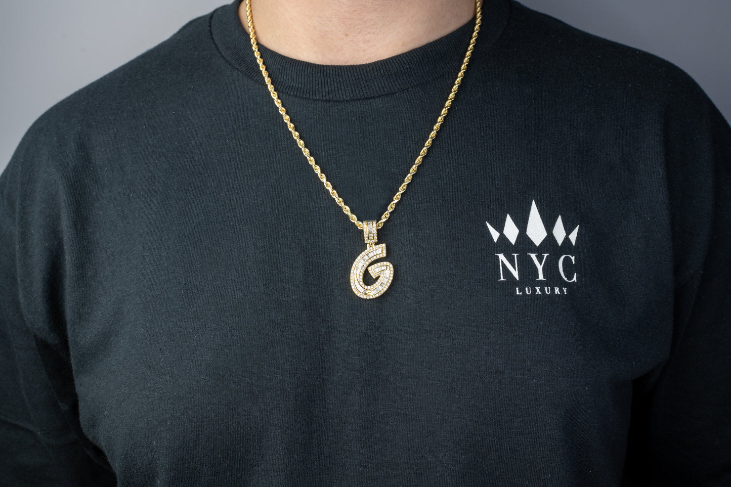 10k Yellow Gold Letter G Pendant 2.40ctw