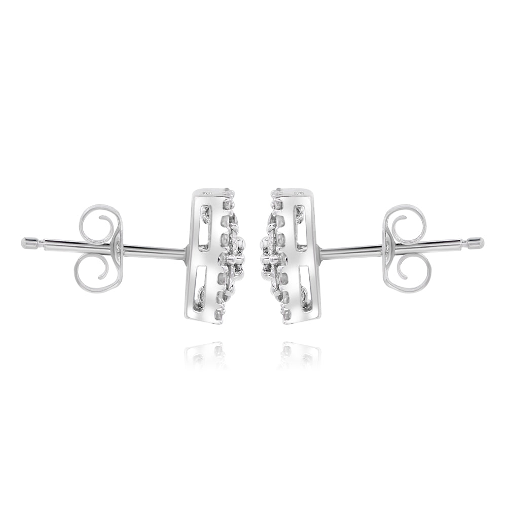 14K White Gold Diamond Cluster Earrings 0.77ctw